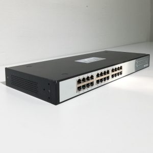 Switch Ovislink Ethernet 10/100 24 Puertos Desktop